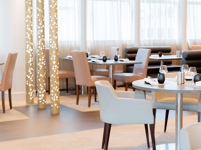 Restaurant Quinte & Sens à Paris La Defense, France