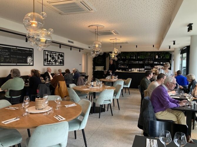 Restaurant R Brasserie à Enghien, Belgique