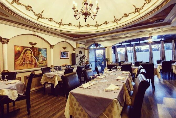 Restaurant Raja Maharaja à Crosne, France