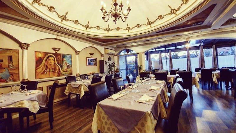 Restaurant Raja Maharaja à Crosne, France