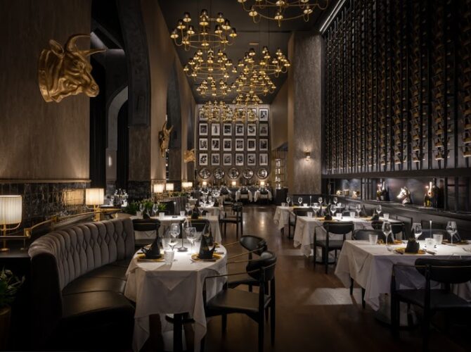 Restaurant Reef and Beef Steakhouse & Seafood Dubai à Dubaï, Émirats arabes unis