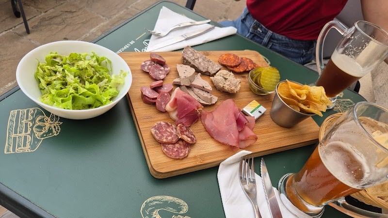 Restaurant Reflets Gourmands à Ablis, France