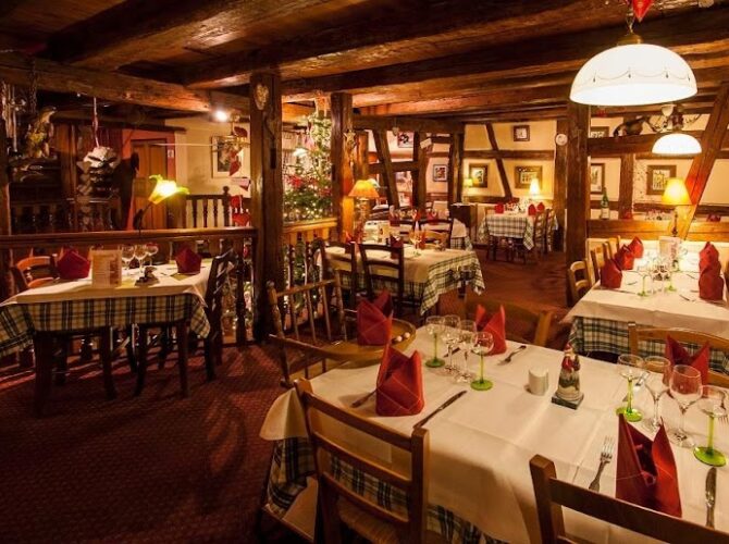 Restaurant à La Couronne à Scherwiller, France