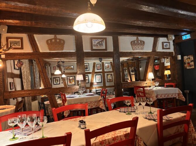 Restaurant à La Couronne à Scherwiller, France