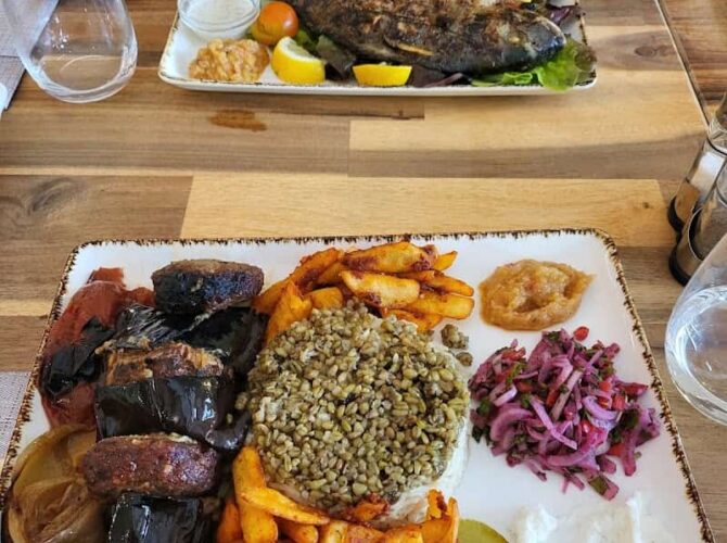 Restaurant APIK traiteur libanais et arménien à Rillieux-la-Pape, France