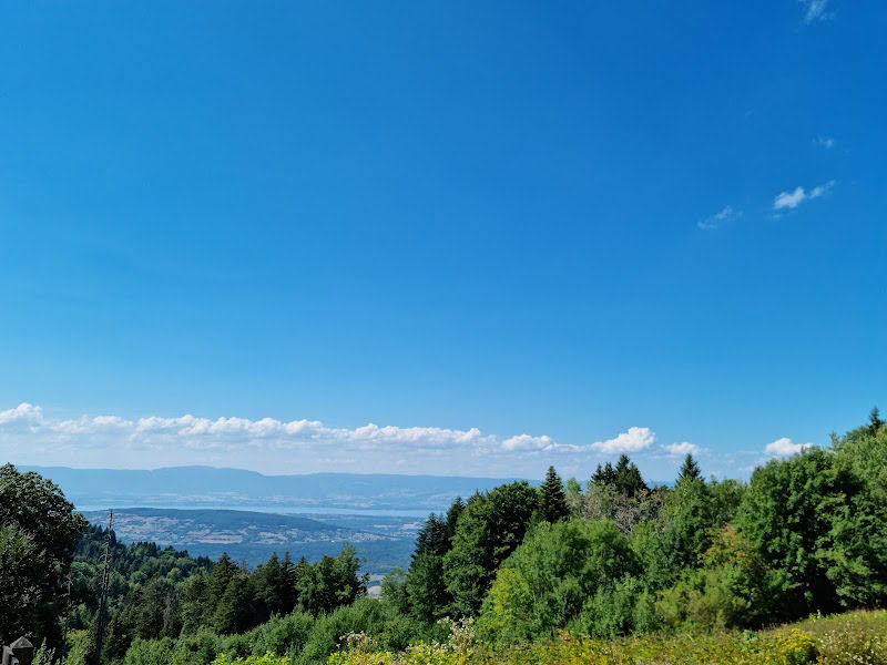 Restaurant Arrêtons-nous ici – Col du Cou à Cervens, France
