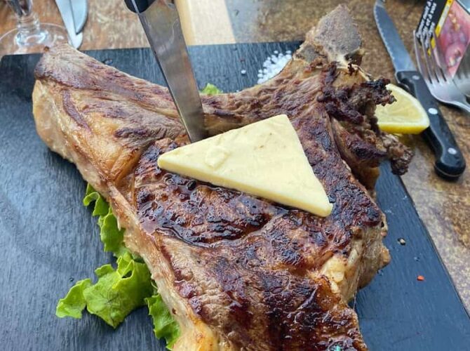 Restaurant Aux Pyrénées à Arcueil, France