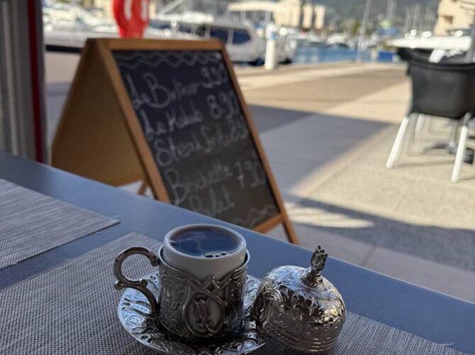 RESTAURANT BARBAROS à Bormes-les-Mimosas, France