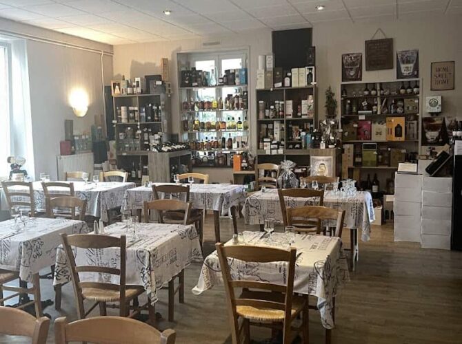 Restaurant CHEZ CLAUDINEVosges à They-sous-Montfort, France