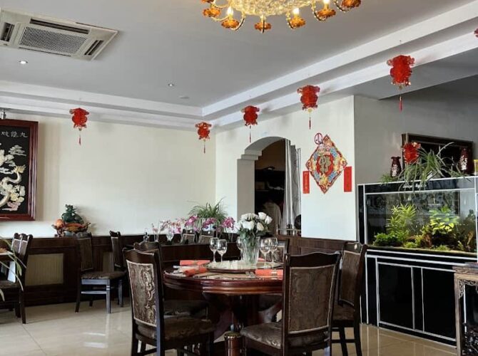 Restaurant Chinois Le Dragon Royal à Braine-l'Alleud, Belgique