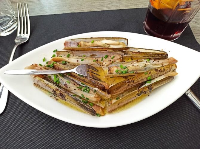 Restaurant de La Cale à Villeneuve-sur-lot, France