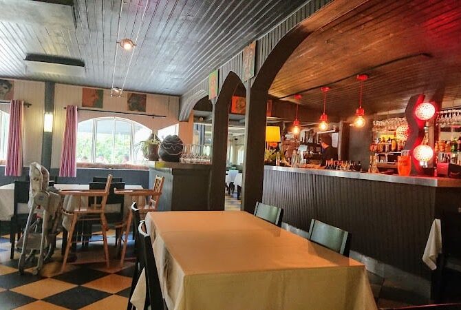 Restaurant de la Ferme Sainte Geneviève à Dommartemont, France