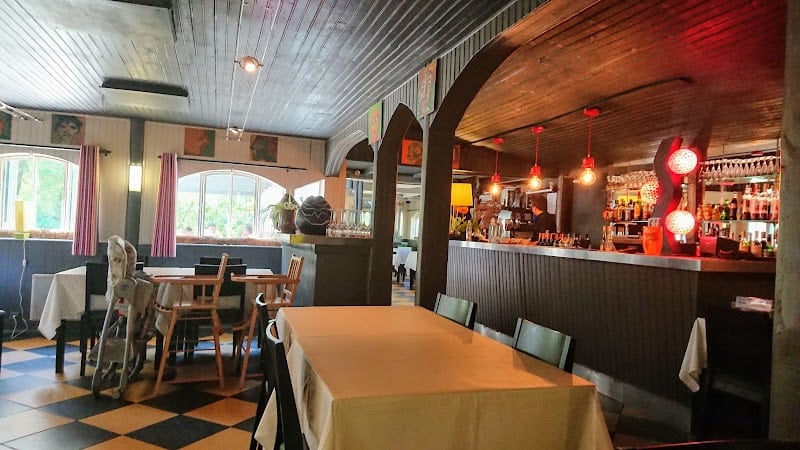 Restaurant de la Ferme Sainte Geneviève à Dommartemont, France