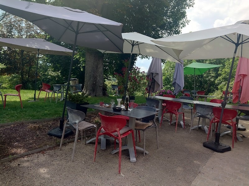Restaurant de l’Abbaye à Flavigny-sur-Ozerain, France