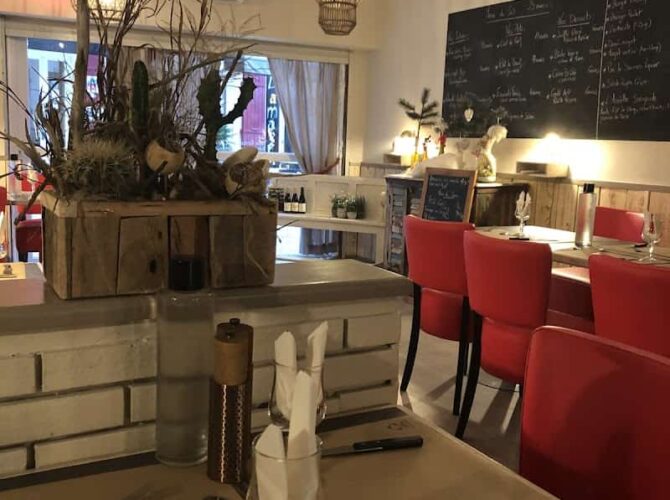 Restaurant du Théâtre à Orange, France