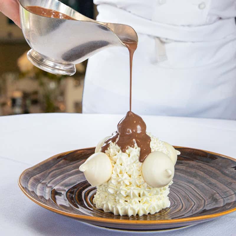 Restaurant Gastronomique Grimaud – Les Santons à Grimaud, France