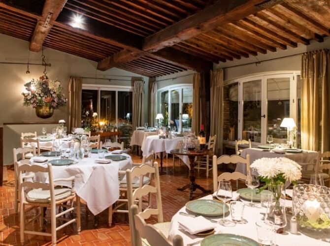 Restaurant Gastronomique Grimaud – Les Santons à Grimaud, France