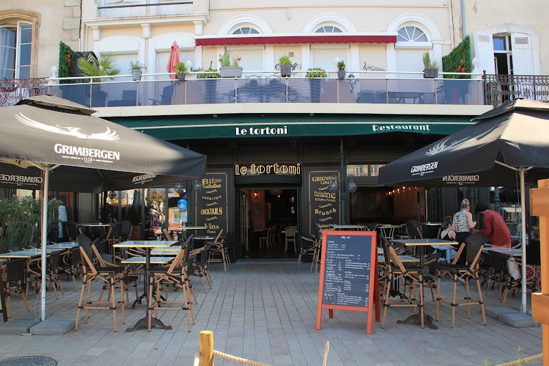 Restaurant Grand Café Le Tortoni à Villeneuve-sur-lot, France