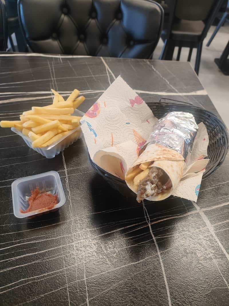 Restaurant Istanbul Kebab à Rillieux-la-Pape, France
