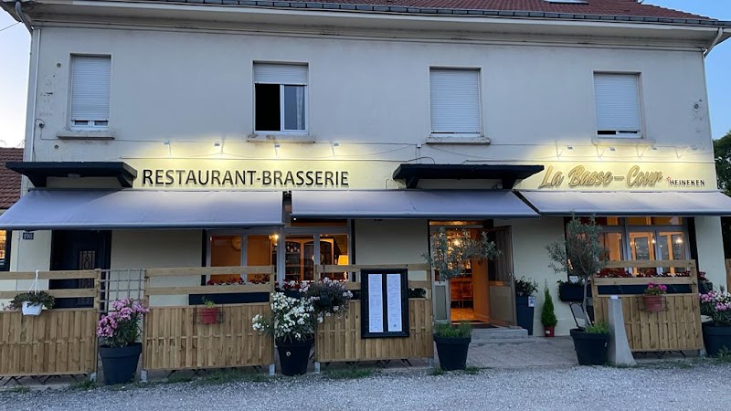 Restaurant La Basse Cour à Metz, France