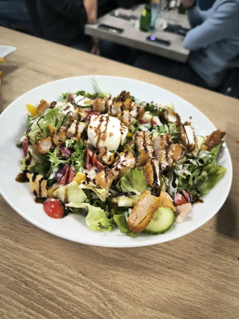 Restaurant La Cantine Gardanne à Gardanne, France