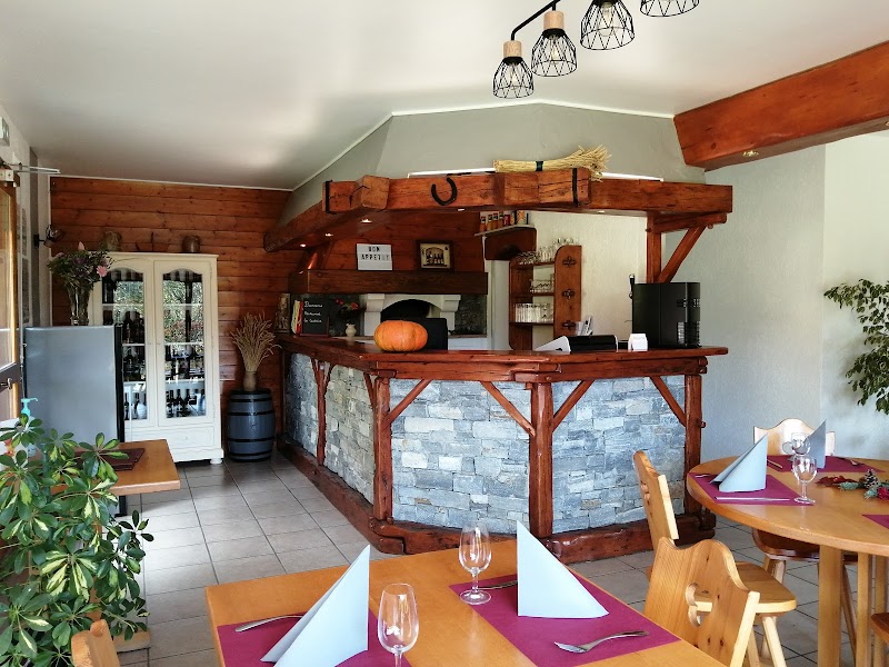 Restaurant La Corbière à Saint-André-de-Boëge, France