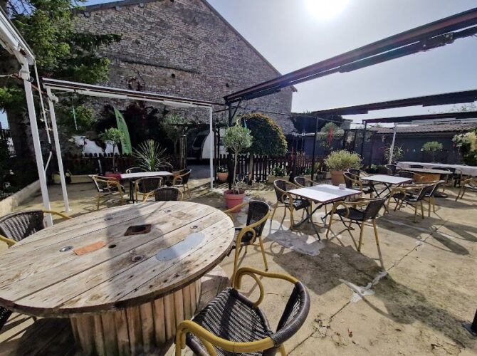 Restaurant La Fogata à Lacroix-sur-Meuse, France