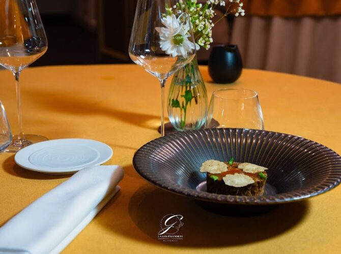 Restaurant La Gourmandière à Carignan, France