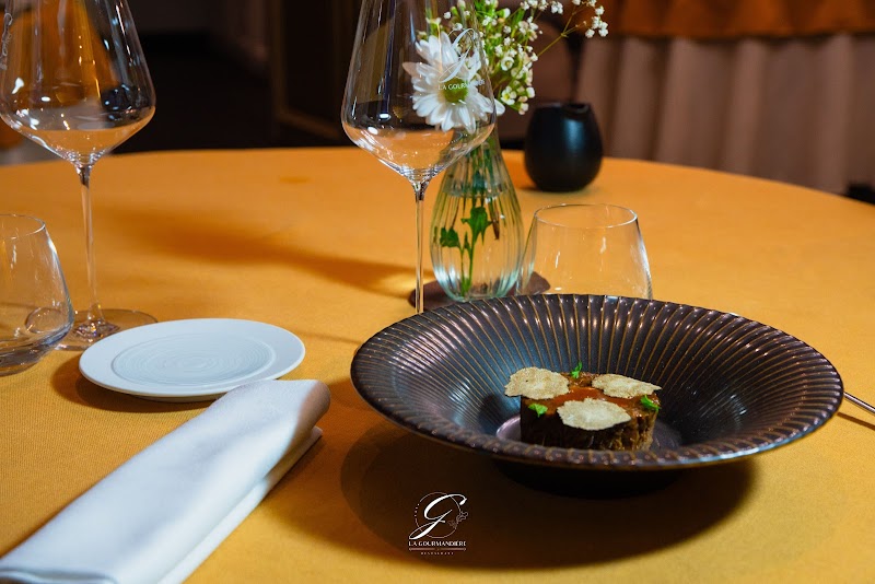 Restaurant La Gourmandière à Carignan, France