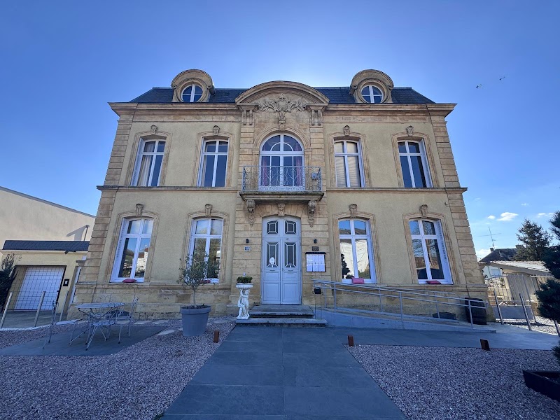 Restaurant La Gourmandière à Carignan, France