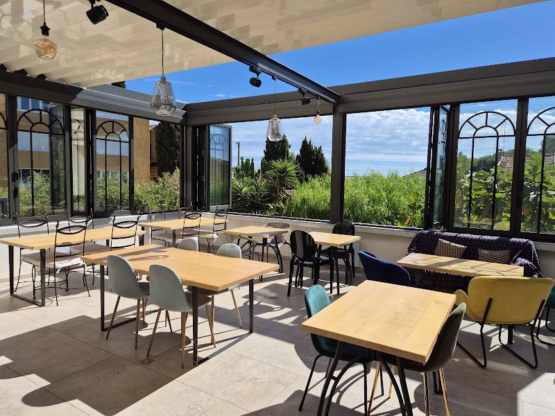 Restaurant La Petite Bohème – Le Lavandou à Le Lavandou, France