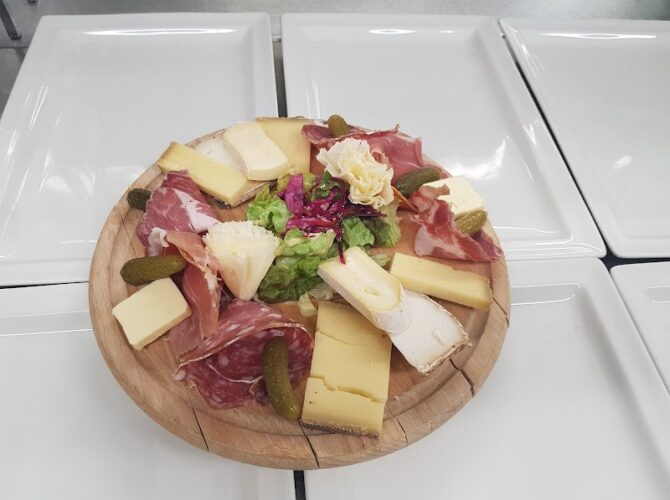 Restaurant – La Table des Roches 1500 à Mieussy, France