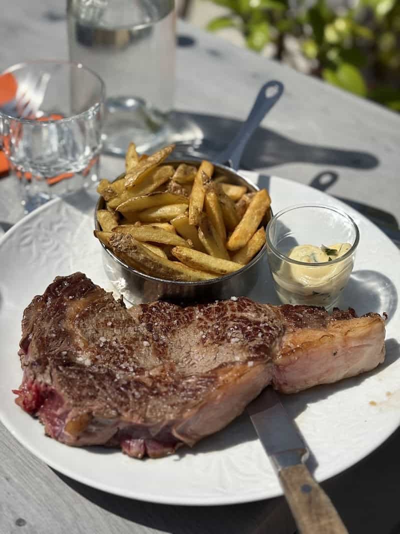 Restaurant L’abondance à Dinan, France