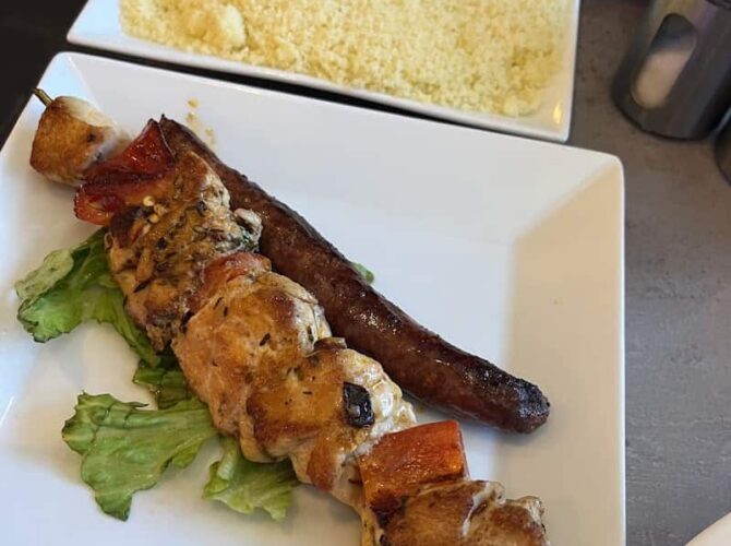 Restaurant L’Avenir à Saint-Denis, France