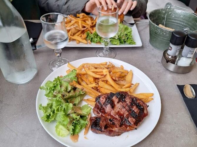 Restaurant Le 13 à Meyreuil, France