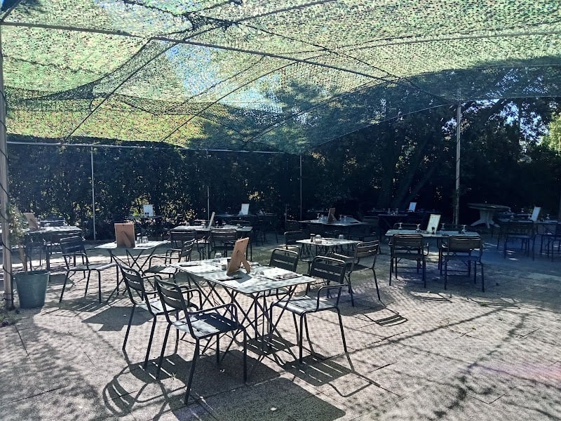 Restaurant Le 13 à Meyreuil, France