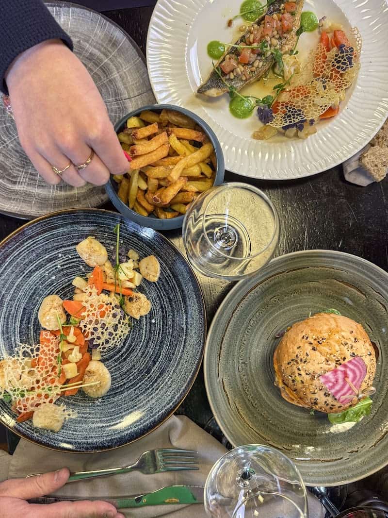 Restaurant Le Carré Blanc Saint-Brieuc Langueux à Langueux, France