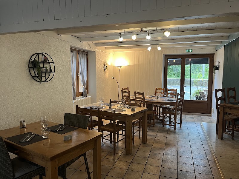 Restaurant Le Pont du Risse à Saint-Jeoire, France