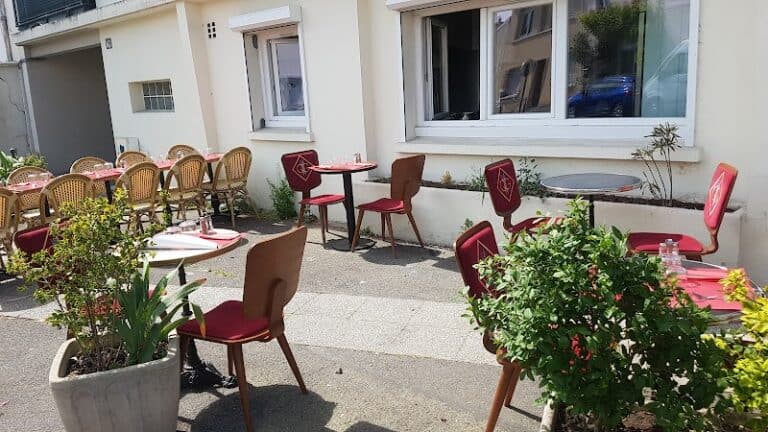Restaurant Le QG à Ivry-sur-Seine, France — photo 1