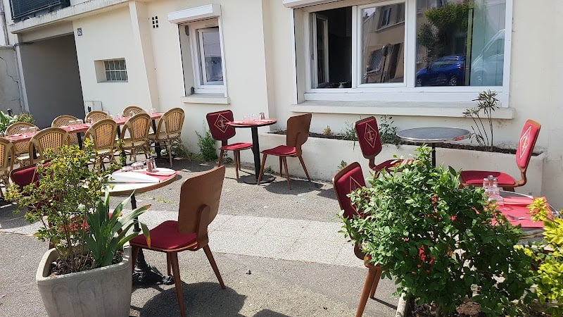 Restaurant Le QG à Ivry-sur-Seine, France