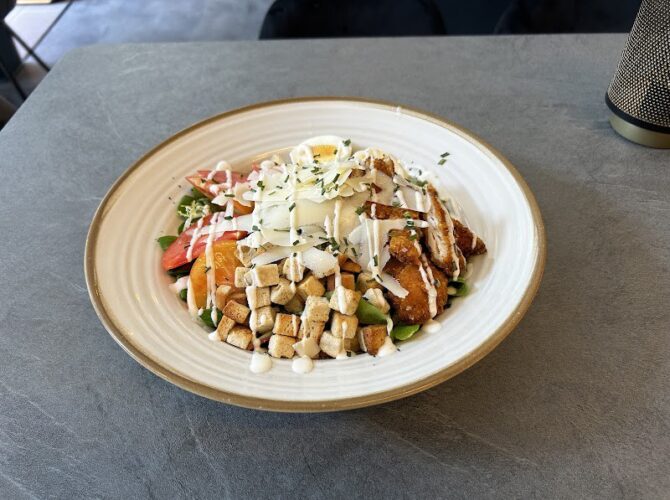 RESTAURANT LENS Piano Bar à Lens, France