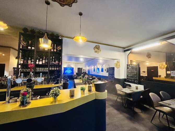 RESTAURANT LENS Piano Bar à Lens, France