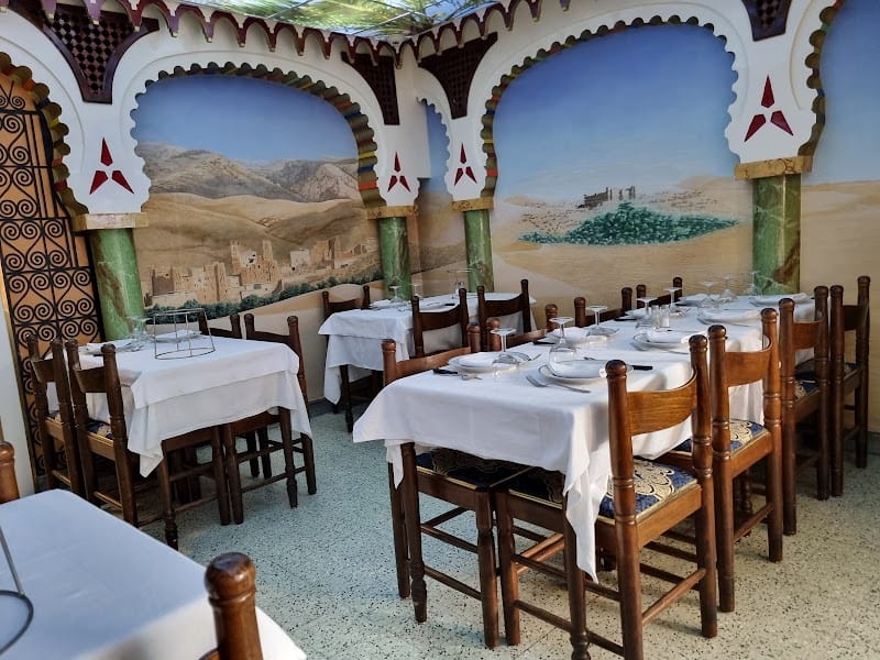 Restaurant L’Oasis à Saint-Ouen-sur-Seine, France