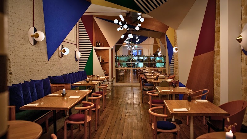 Restaurant Mâche à Paris, France
