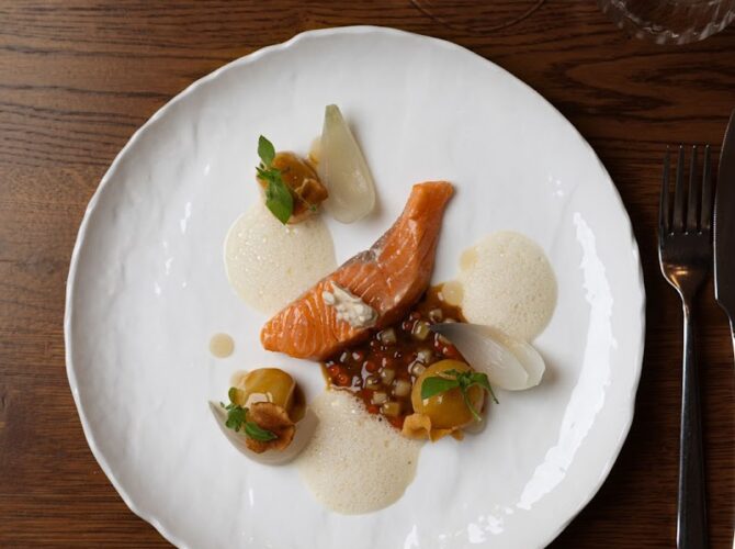 Restaurant Mâche à Paris, France