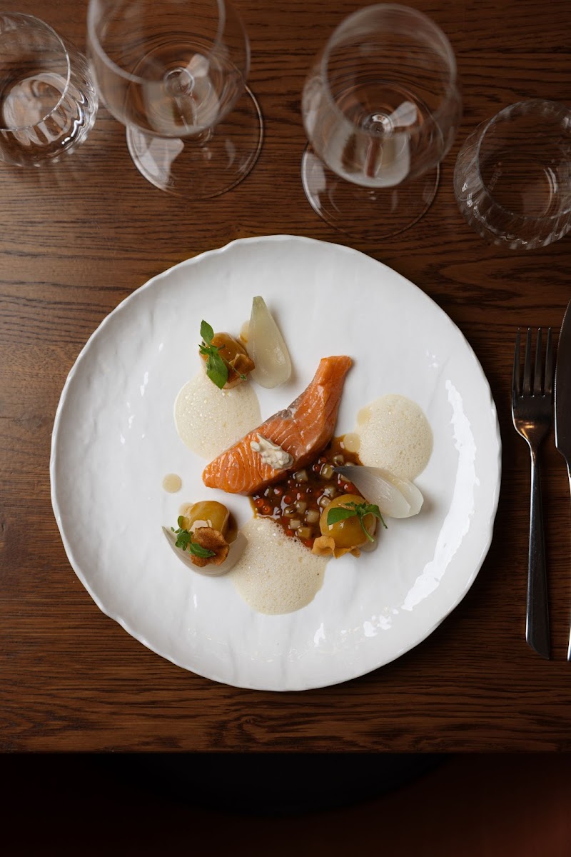 Restaurant Mâche à Paris, France