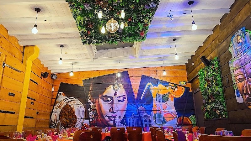 Restaurant Namaste Inde à Saulx-les-Chartreux, France