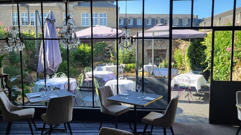 Restaurant Nao à Dinan, France — photo 1