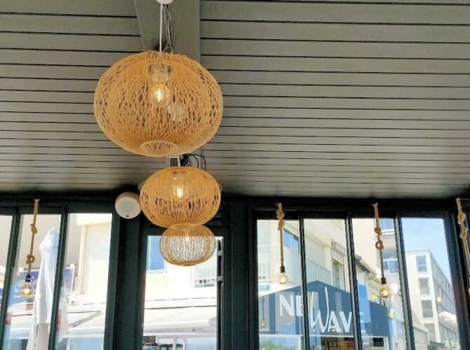 Restaurant New Wave ⋅ Bord de mer à Palavas-les-Flots, France
