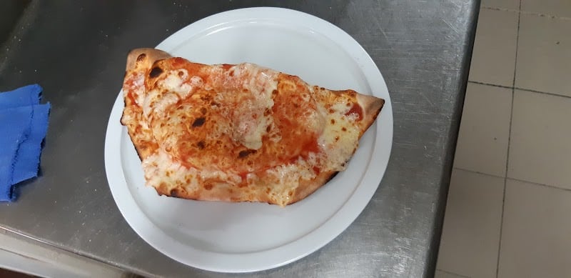 Restaurant à Saint-Ouen-sur-Seine, France